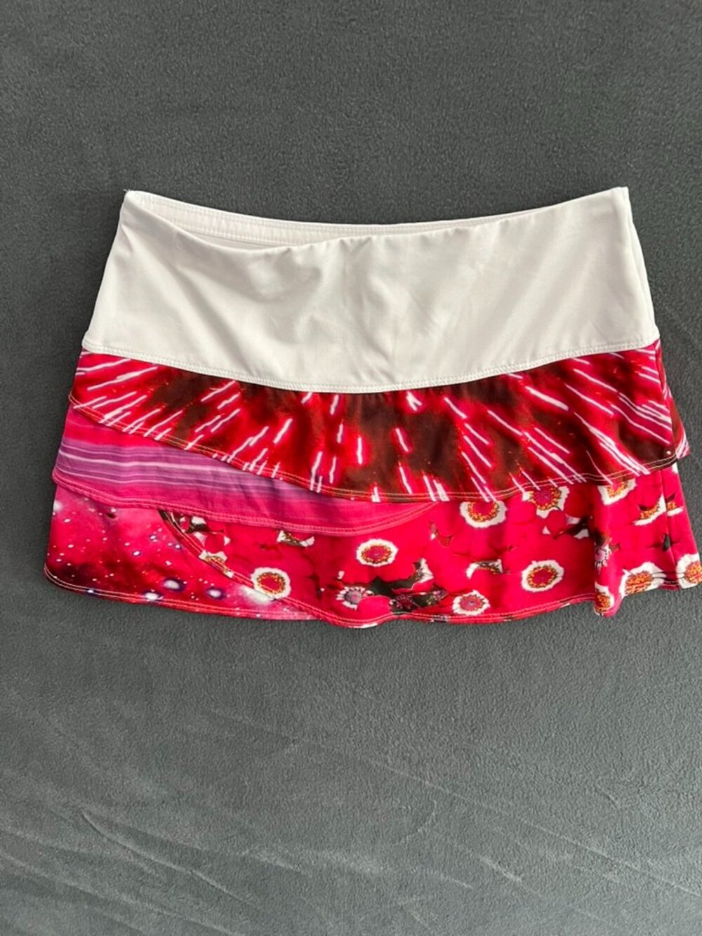 LUCKY IN LOVE sz S SunFlare Skort SOLD OUT Tennis Pickleball - Picture 2 of 5